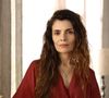 Ana (Arieta Corrêa) é psicóloga de Helena (Paolla Oliveira) na novela 'Vale Tudo'