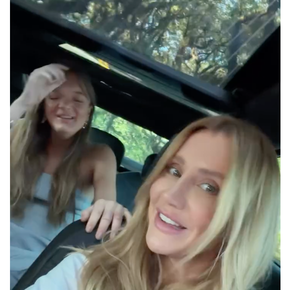 Ana Paula Siebert não perdeu a oportunidade e questionou Rafaella Justus sobre os 'namoradinhos'