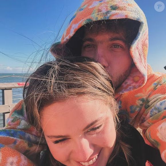 Selena Gomez assumiu namoro com Benny Blanco em dezembro de 2023