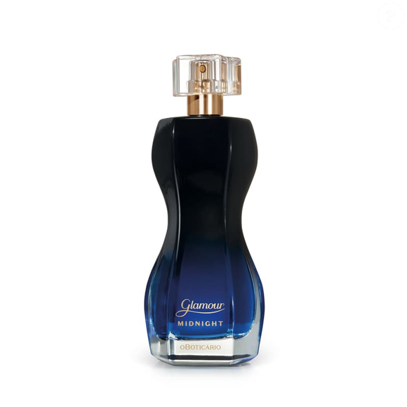 O perfume Midnight Glamour exala sofisticação e mistério, perfeito para Fátima