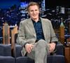 Liam Neeson revelou que não queria parecer triste ou depressivo após a tragédia e, por isso, se afundou no trabalho. Essa também foi uma forma de ocupar a mente