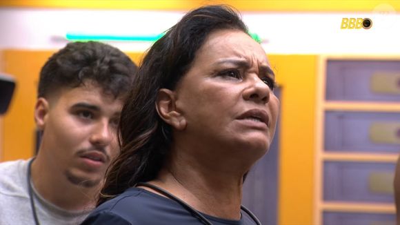 Oswaldo Sargentelli ainda conseguiu apertar a mão de Solange Couto antes de sofrer um infarto fulminante.