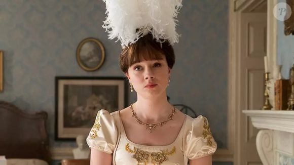 Atriz de 'Bridgerton' na Netflix que faz Eloise Bridgerton, Claudia Jessie tem 1,68m