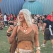 Os novos tênis Nike na cor café latte para arrasar em dias de frio e chuva no estilo boho-chic: entre na estética western neste setembro de 2026