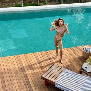 Maya Massafera curtiu o domingo, 29 de dezembro de 2024, na piscina