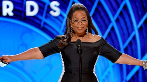 Oprah Winfrey, aos 72 anos, após emagrecer mais de 20 kg: 'Faço minha última refeição às 16 horas e bebo quase quatro litros de água por dia'