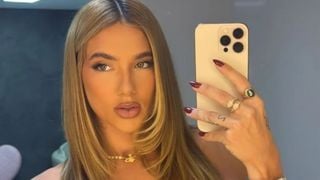 Papel de parede animal print, veludo e mais: Virginia Fonseca revela detalhes extravagantes do novo apartamento de luxo em SP
