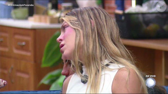 Ana Bruna Ávila ficou abalada com a eliminação de Renê Thristan em A Fazenda 18, após viver um romance com o ator durante o confinamento