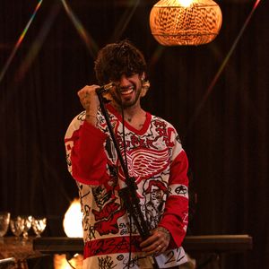 Zé Felipe vive um momento de transição na carreira musical e quer se aproximar novamente do sertanejo