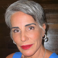 Gloria Pires na mira da Justiça: atriz terá que pagar quase R$ 600 mil a ex-funcionária que alega rotina exaustiva de trabalho