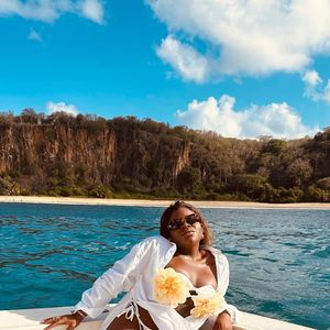 Jojo Todynho foi alvo de críticas. Muita gente defendeu que ela, por ser milionária, poderia custear o tratamento sozinha, sem pedir dinheiro dos seguidores