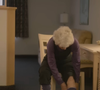 Catherine Kuehn, conhecida como Strong Grandma, começou a levantar pesos aos 80 anos e, aos 95, continua treinando e competindo no powerlifting