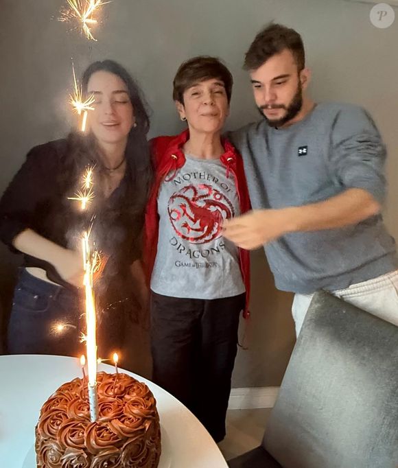 Em entrevista à coluna GENTE, da revista Veja, Joaquim Lo Prete contou que cresceu acompanhando de perto a rotina profissional dos pais, ambos jornalistas, e que chegou a considerar uma carreira no jornalismo esportivo durante a infância