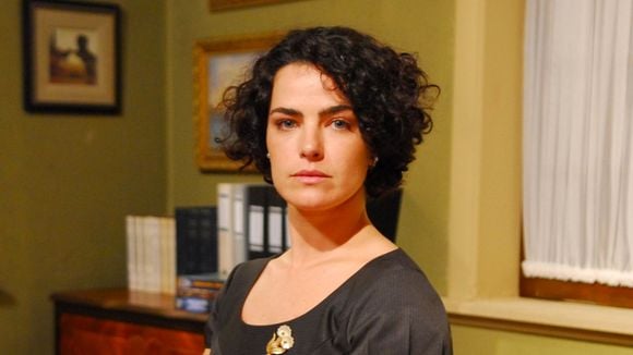 De barriga de fora, cabelo curtíssimo e mais: como foram as aparições de Ana Paula Arósio nos últimos 5 anos?