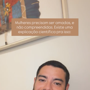 Pedro Andrade ainda brincou dizendo que a única mulher que briga é a sua mãe