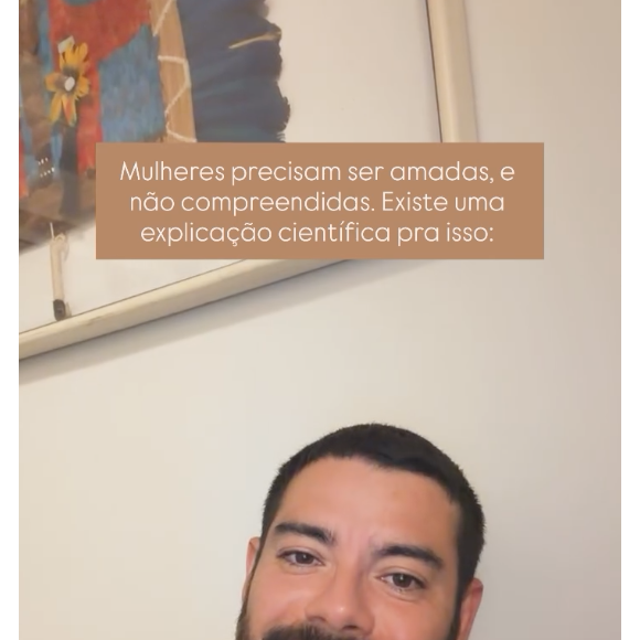Pedro Andrade ainda brincou dizendo que a única mulher que briga é a sua mãe