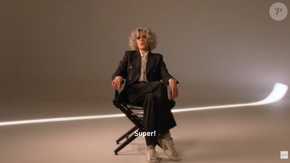 Foi justamente ao observar uma campanha recente estrelada por Jane Fonda que um detalhe de moda chamou atenção