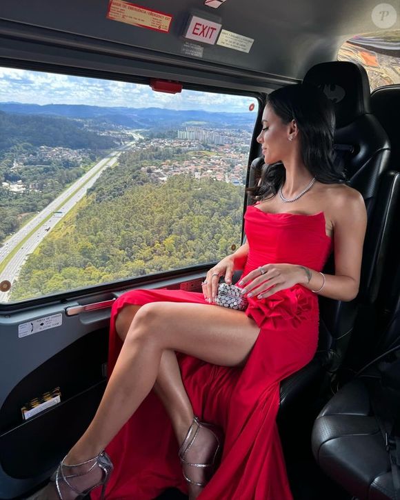 Três assaltantes roubaram joias e bolsas de Bruna Biancardi