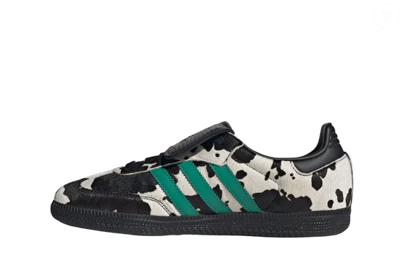 Com proposta que une estilo esportivo e sofisticado, o Adidas Samba LT Cow Print Black White é apresentado como uma peça-curinga para diferentes looks