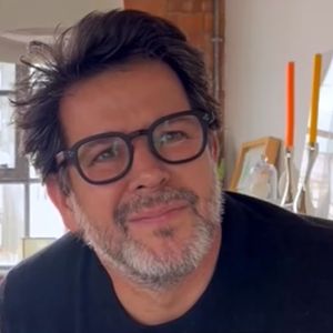 A Jade (Giovanna Antonelli) de 20 anos depois parece não agradar Lucas (Murilo Benício); atores brincam na internet