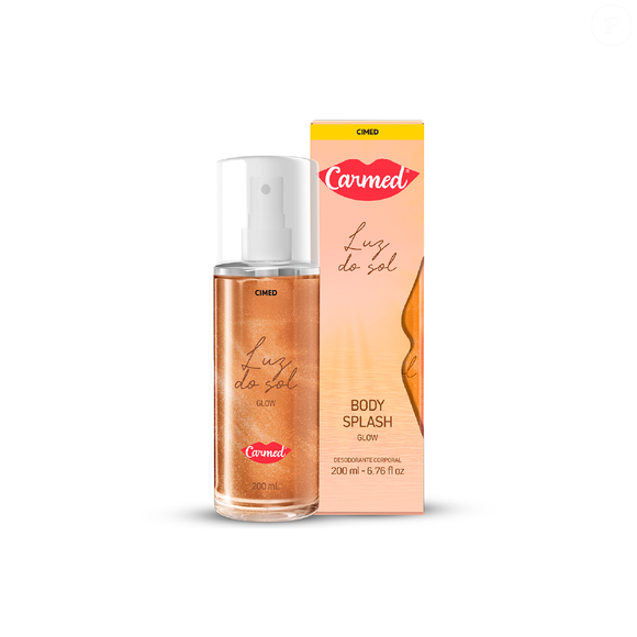 O Body Splash Luz do Sol, da Carmed, combina baunilha, sândalo e jasmim em uma fragrância descrita como radiante. A proposta é acompanhar a rotina com um toque perfumado que remete a lembranças especiais, permitindo combinações com outras fragrâncias