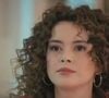 Sirin diz para Emre que Sarp a abusou na novela Força de Mulher
