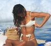 Bruna Marquezine decide trocar o biquíni para se bronzear