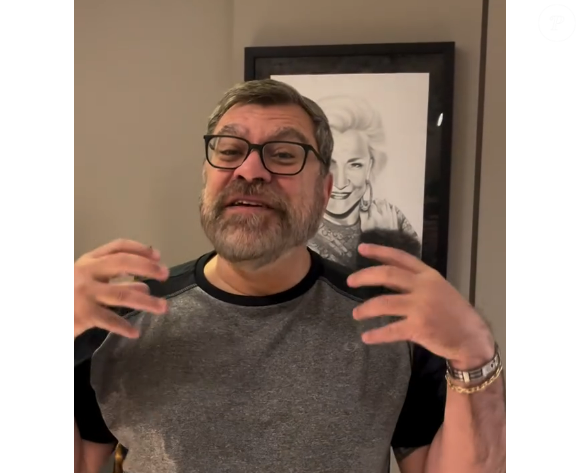 Em vídeo publicado nas redes sociais, Marcello Camargo demonstrou cansaço com a necessidade de explicar repetidamente a situação da antiga residência de Hebe Camargo. “Gente, vocês não devem aguentar mais eu falando desse assunto, né? Agora, imagina eu, tendo que voltar aqui, falar de novo disso, que não param de postar coisa daquela casa que está em ruínas”, declarou o filho da apresentadora