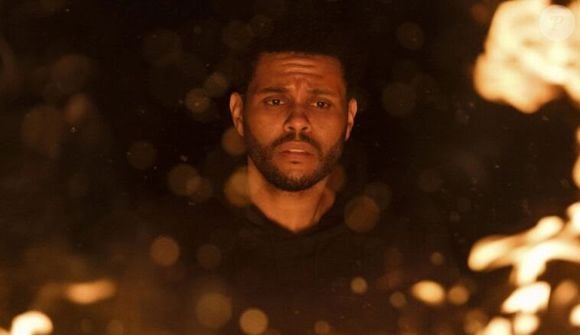 The Weeknd revelou episódios de paralisia do sono em entrevista à revista The FADER. O popstar adicionou referências à sua experiência com o distúrbio no filme ‘Hurry Up Tomorrow’