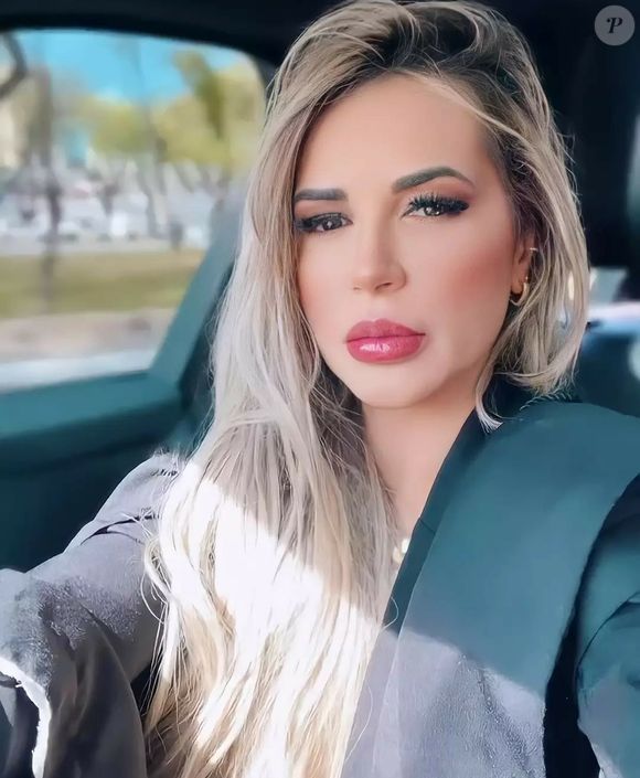 Olha como Deolane Bezerra está diferente nesta foto !