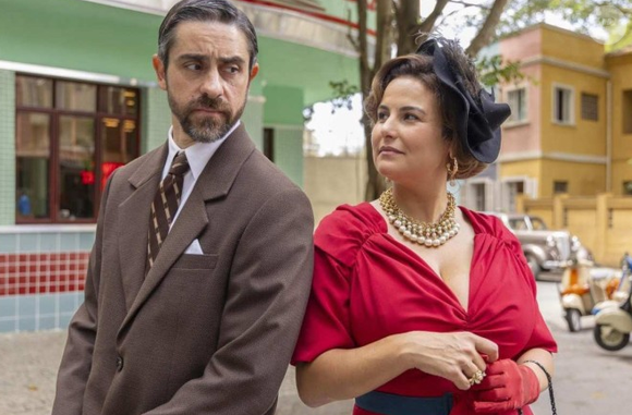 Úrsula Corona com Felipe Abib em Garota do Momento