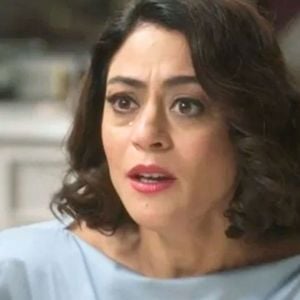 Carol Castro viveu a sofrida Clarice na novela 'Garota do Momento' e ficou de fora da lista de 5 atrizes indicadas ao 'Melhores do Ano': 'Precisamos olhar para o lado positivo: a resposta e a voz do povo'