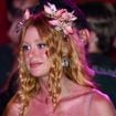 Marina Ruy Barbosa está grávida pela 1ª vez? Web aponta bebê a caminho por fotos da barriga à mostra no Carnaval 2026; assessoria se pronuncia