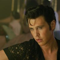 24 donuts de uma vez e sorvete no micro-ondas: a dieta bizarra Austin Butler para viver Elvis Presley em filme rendeu muitos quilos a mais e um Globo de Ouro