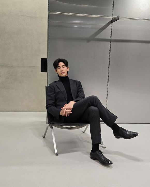 A Gold Medalist informou que, na próxima semana, irá publicar um pronunciamento a respeito das polêmicas com Kim Soo-hyun