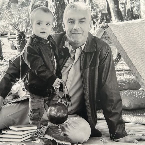 Em meio a esse embate judicial, Alexandre utilizou suas redes sociais para parabenizar o filho, Alexandre, pelo aniversário de 11 anos, nesta sexta-feira (7).