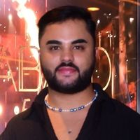 'Velhas banguelas, nojentas, feias, imundas': Lucas Guedez se enfurece após nova comparação com Hytalo Santos por vídeo com filha de Virginia