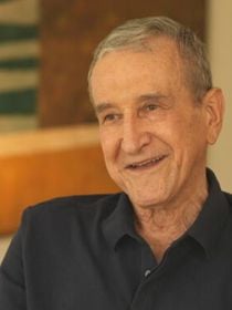 Doente e com câncer, ex-técnico do Brasil Carlos Alberto Parreira gera apreensão por estado de saúde, diz jornal;  ícone do futebol está com 82 anos