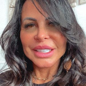 Além disso tudo, Gretchen ainda fez preenchimento labial, que a deixou com um novo rosto