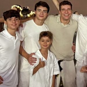 A semelhança entre Sophie Charlotte e o filho Otto, de 9 anos, chamou atenção após um registro de Réveillon viralizar nas redes sociais