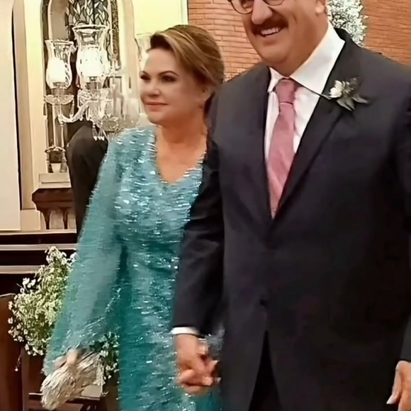 Ratinho sobre a mulher, Solange: ‘Hoje é aniversário da mulher da minha vida: minha companheira, confidente, mãe dos meus filhos. Meu amor, te amo!'