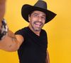 Alberto Cowboy retorna ao "BBB 26" como Veterano quase 19 anos após marcar o "BBB 7" com rivalidades, polêmicas e uma eliminação histórica