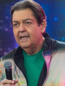 Após 4 transplantes e longe da TV há mais de 2 anos, Faustão é envolvido na Justiça em cobrança milionária contra a Band. Entenda!