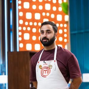 Nuri foi eliminado do MasterChef Brasil 2026 após não conseguir equilibrar seu prato com o vinho branco na prova de harmonização