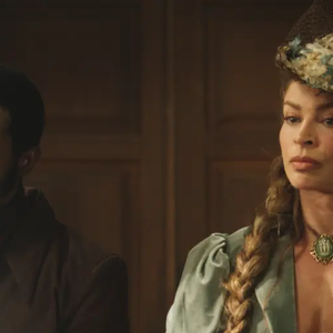 O relicário de Dona Beja remete a Aglaia, Eufrósina e Tália, símbolos de beleza, alegria, abundância e poder feminino