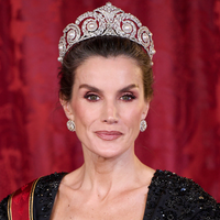 Ana Galán, psicóloga: 'Um bronzeado saudável, como o da rainha Letizia a partir dos 50 anos, ativa o chamado ‘efeito de validação do espelho’'