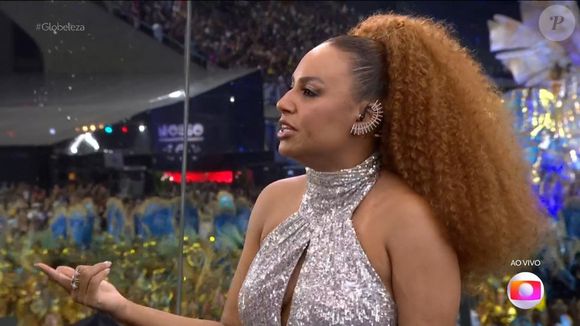 Em cobertura da Copa 2026, Karine Alves quebra protocolo ao vivo e expõe abordagem que classificou como 'ríspida'