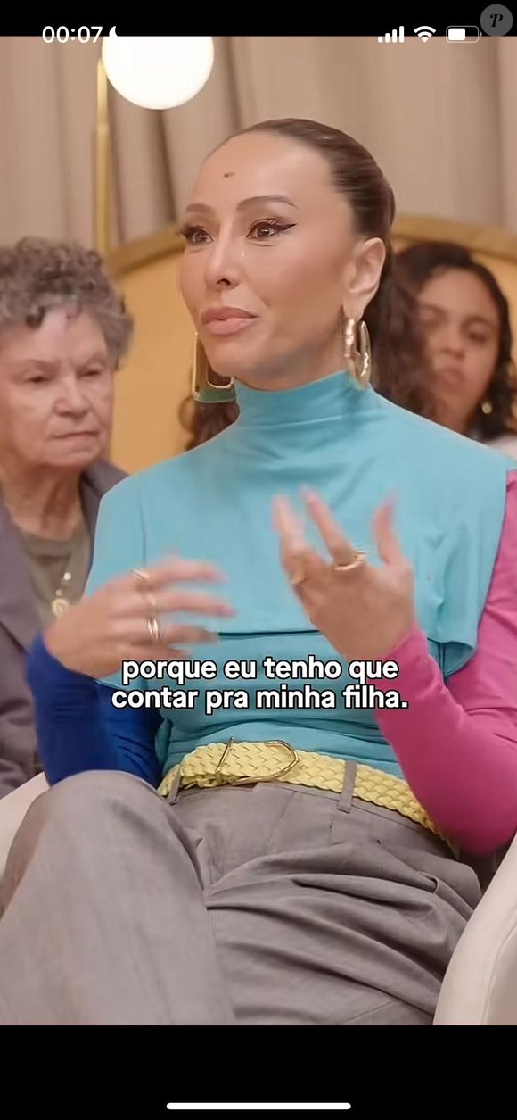 Sabrina chorou ao relembrar conversa com a filha sobre separação com Duda Nagler