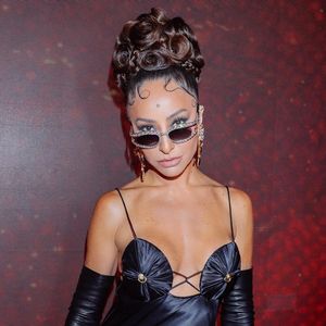 Sabrina Sato curtiu o Lollapalooza com look fashionista