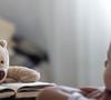 Quando uma criança cresce em um lar infeliz ou em um ambiente inseguro, pode apresentar falta de empatia nos relacionamentos, desenvolver relações de codependência ou ter dificuldade para confiar e estabelecer intimidade com um parceiro